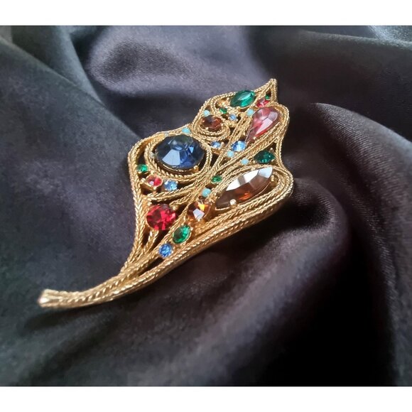 Vintage LaRoco Large Leaf Gold Toned Colorful Multicolored Rhinestones - Picture 6 of 7